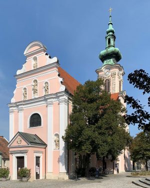 13/09/2020 Austria Niederösterreich Hainburg an der Donau, die römisch-katholische Pfarrkirche #austria #autriche #niederösterreich #hainburg #hainburganderdonau #pfarrkirche #eglise...