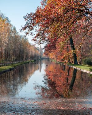 Canale Grande im Schlosspark von Laxenburg . . #austria #niederösterreich #bezirkmödling #laxenburg #schlosspark #herbstfarben #kanal Schlosspark Laxenburg