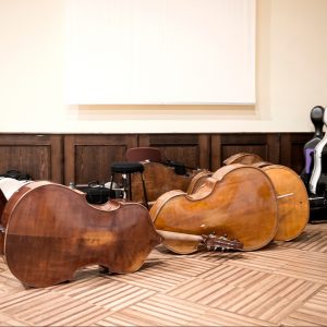 ...little rehearsal break... 🤭🎶 #Grafenegg #GrafeneggFestival #musicians #chambermusic #KlangTrifftKulisse #SoundMeetsScenery #classicalmusic 📸 © ...