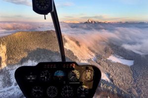 Wunderschöne Aussicht! 🥰⁠ ⁠ #rundflug #austria #nature #hubschrauber #hubschrauberflug #styria #mariazell #blogger #wien #österreich #steiermark #landscape #helicopter...