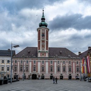 58/365 - Rathaus St. Pölten #stpoelten #stpölten #sanktpölten #sanktpoelten #instpoelten #mostviertel #niederösterreich #loweraustria #austria #österreich #rathaus #rathausplatz...
